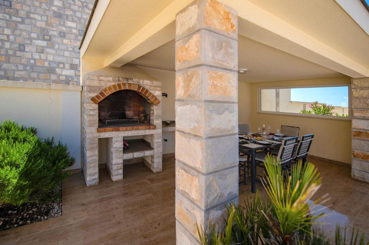 Luxury Villa Miriam With Private Pool And Jet Pool Near Dubrovnik Ivanica Exteriör bild